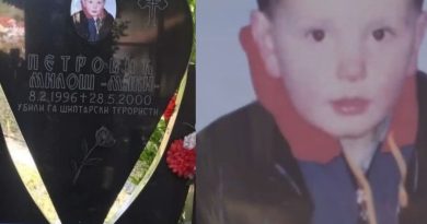 Отопљен сладолед у локви дечије крви…