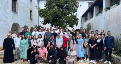 На растанку са једном дивном, посебном и способном генерацијом