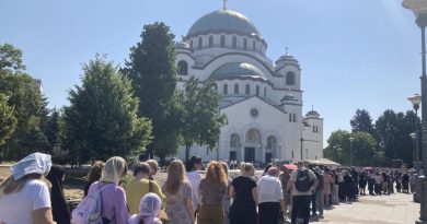Tu nema reči o nekakvom kolektivnom, narodnom preporodu