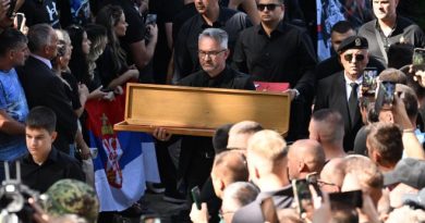 Oproštaj sina od oca heroja srbskog